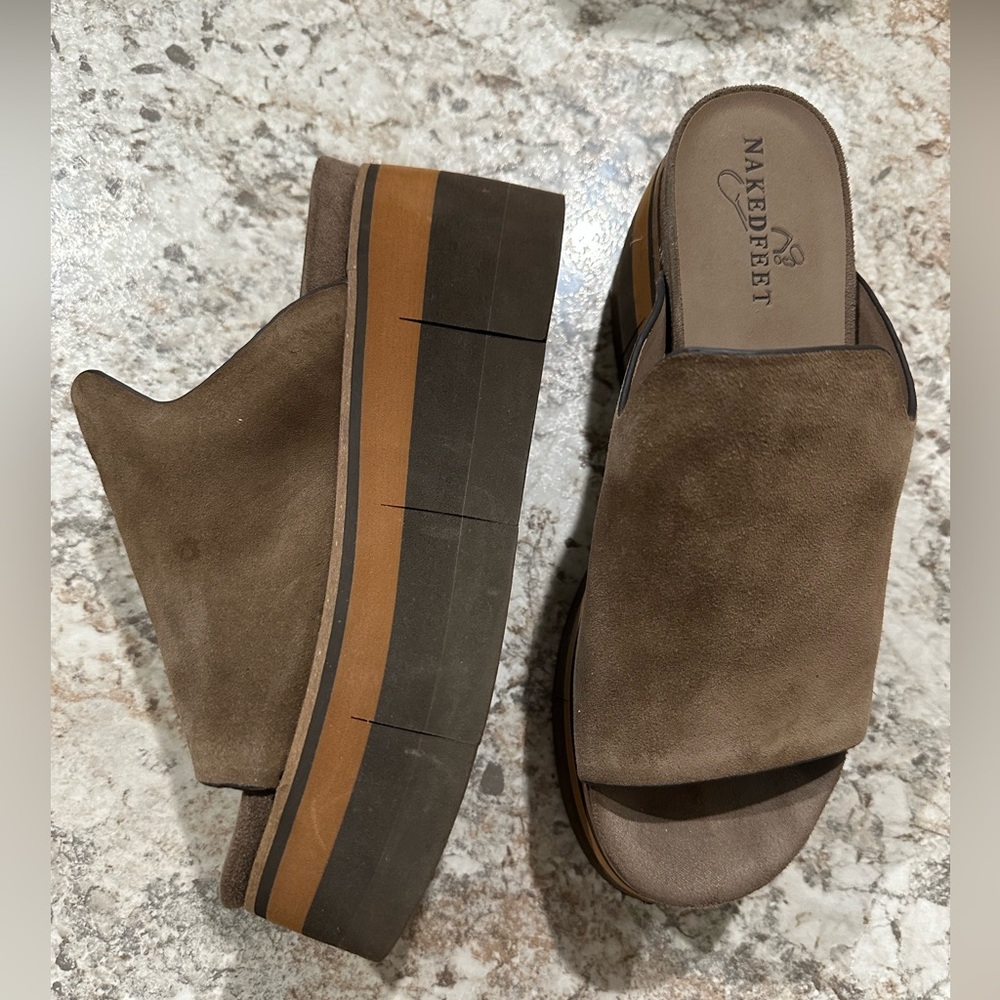 Naked Feet flow platform sandal